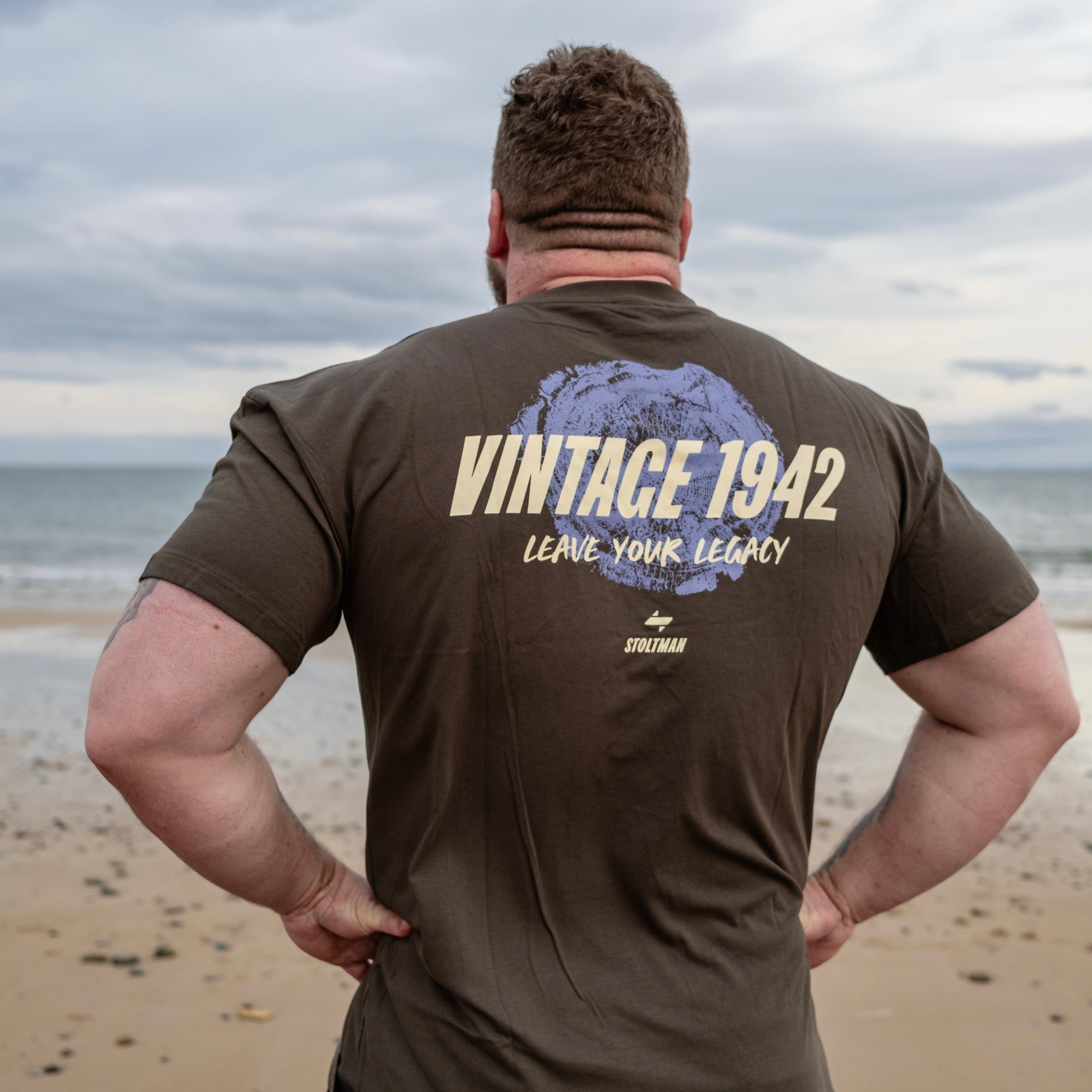 "Vintage 1942 : Opa Stoltman" T-Shirt - Stoltman Brothers