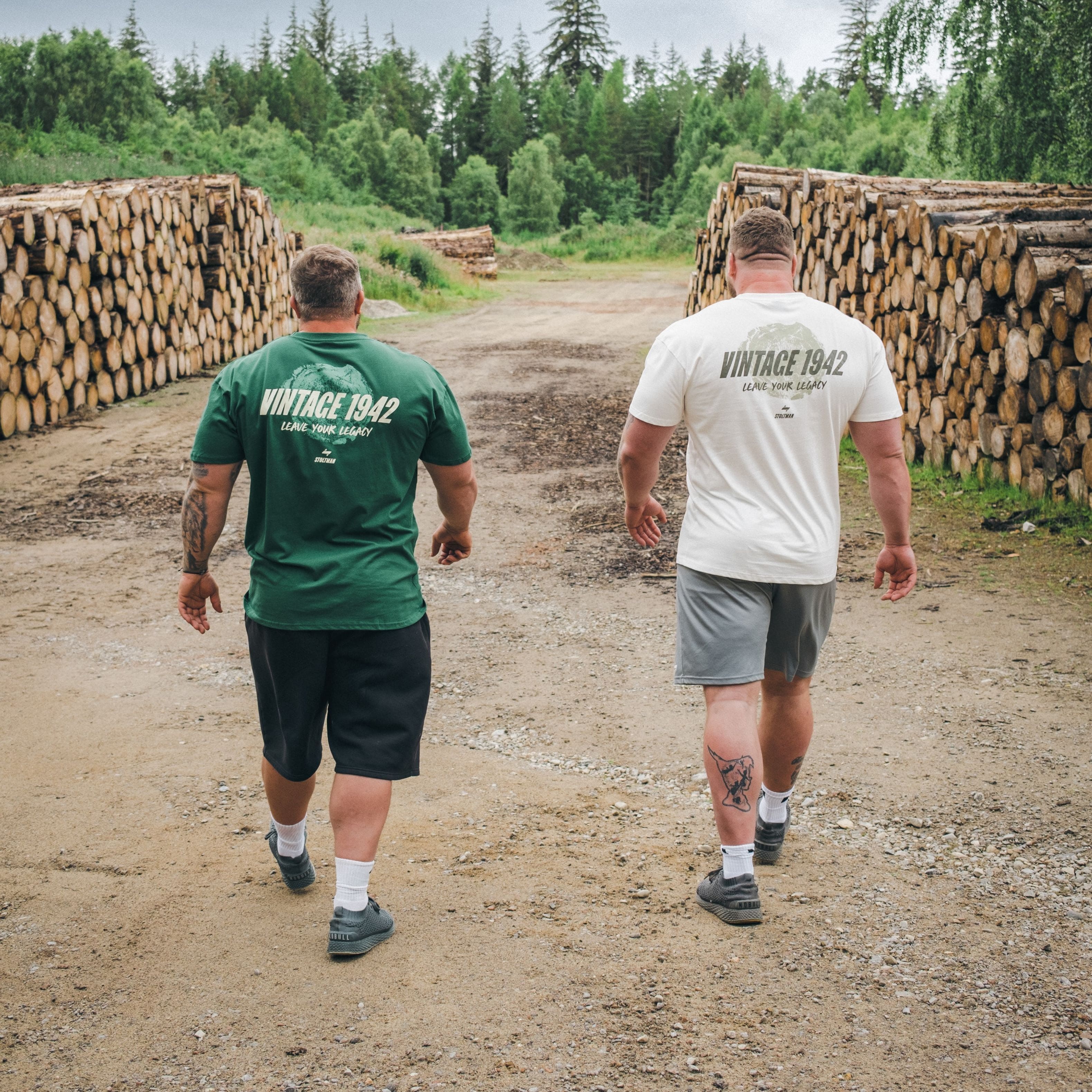 "Vintage 1942 : Opa Stoltman" T-Shirt - Stoltman Brothers